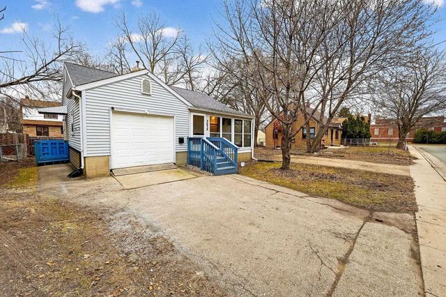 2638 East Lawn Court, Madison, WI 53704