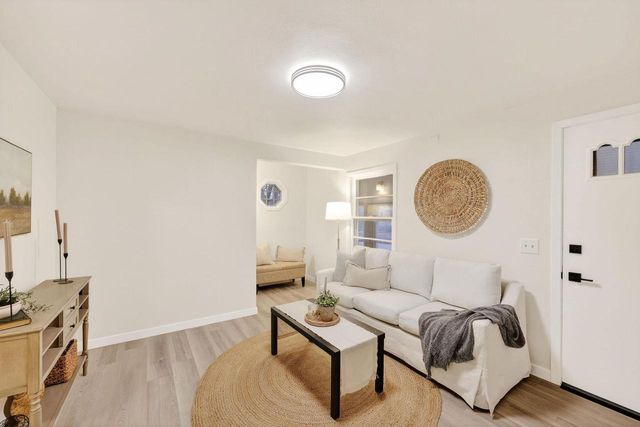 2638 East Lawn Court, Madison, WI 53704