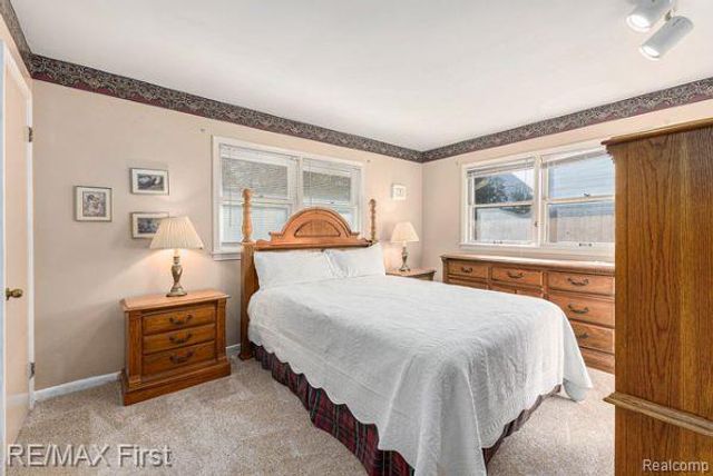 1360 Puritan Avenue, Birmingham, MI 48009