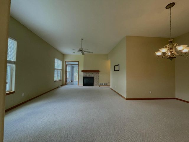 2949 Clearwater LANE, Waukesha, WI 53189
