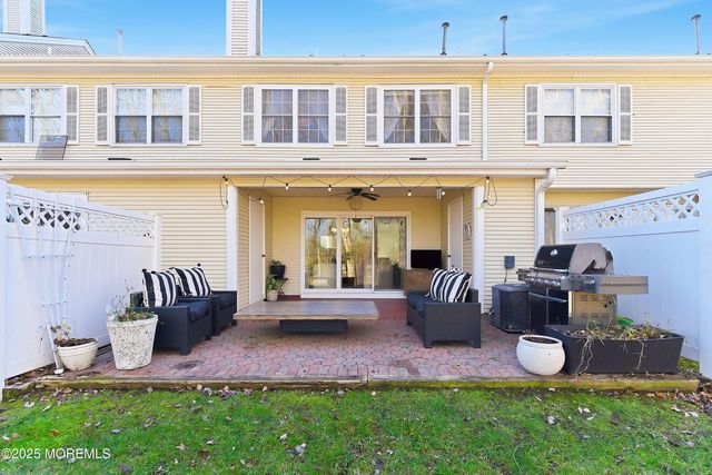 124 Secretariat Court, Tinton Falls, NJ 07724
