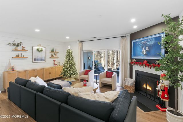 124 Secretariat Court, Tinton Falls, NJ 07724