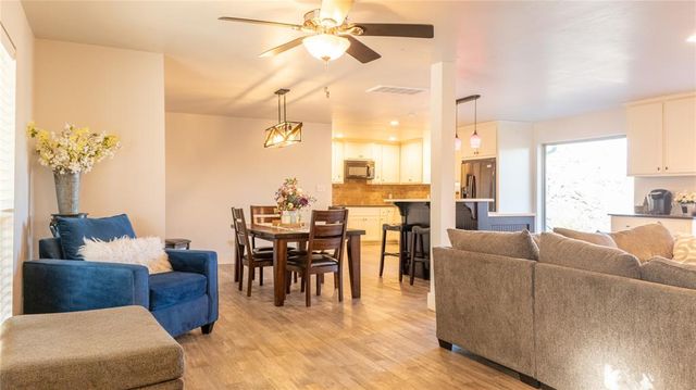 16303 E Rock Creek Road, Norman, OK 73026