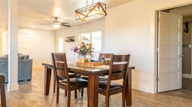 16303 E Rock Creek Road, Norman, OK 73026