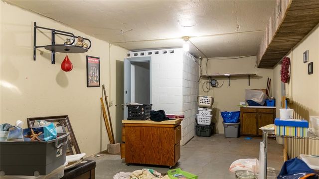 16303 E Rock Creek Road, Norman, OK 73026