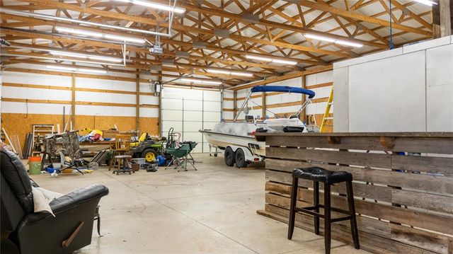 16303 E Rock Creek Road, Norman, OK 73026