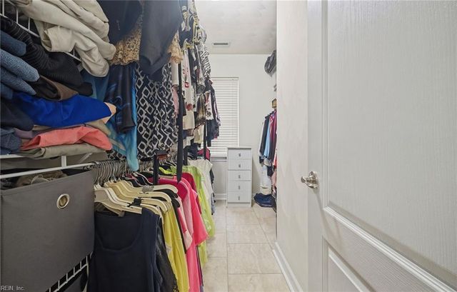 2448 Orchard Hill LN, Virginia Beach, VA 23456