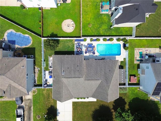 2448 Orchard Hill LN, Virginia Beach, VA 23456