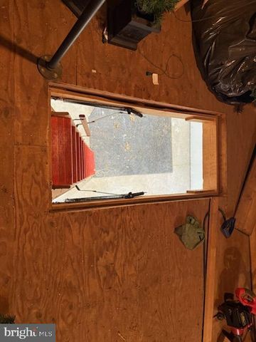 1726 3RD, West Deptford, NJ 08086