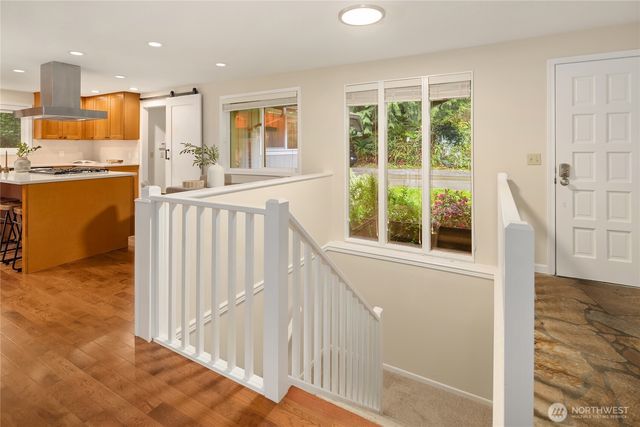17707 SE 60th Street, Bellevue, WA 98006
