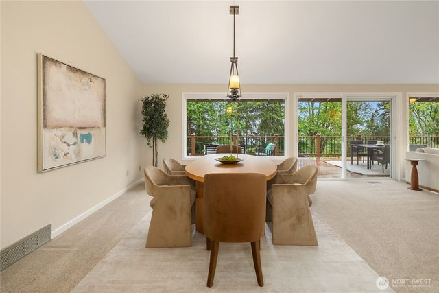 17707 SE 60th Street, Bellevue, WA 98006
