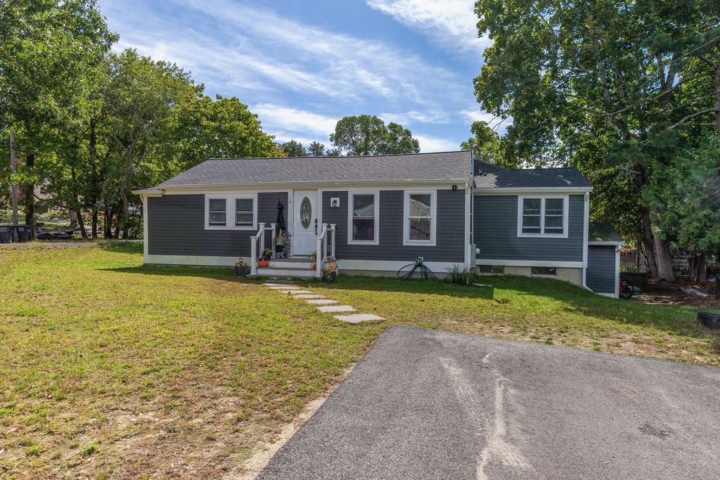 11 Madlyn St, Plymouth, MA 02360
