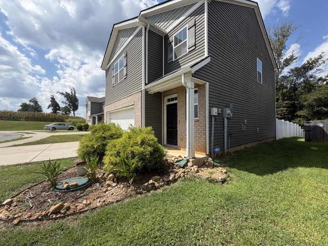 620 Spangler Ln, Ashland City, TN 37015
