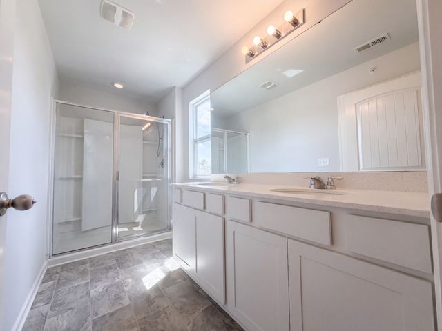 620 Spangler Ln, Ashland City, TN 37015