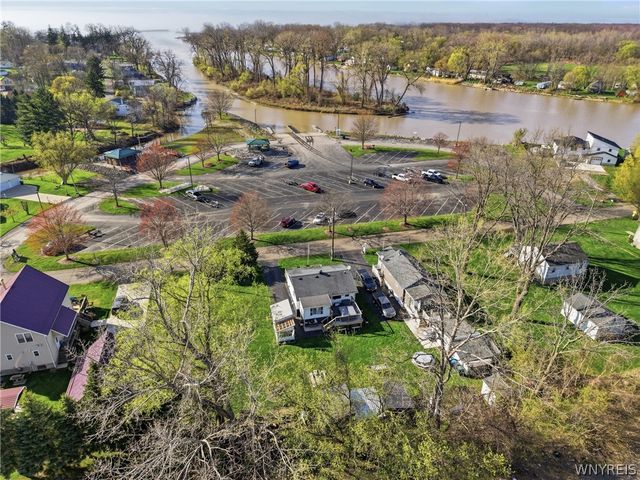879 Triangle Drive, Hanover, NY 14081