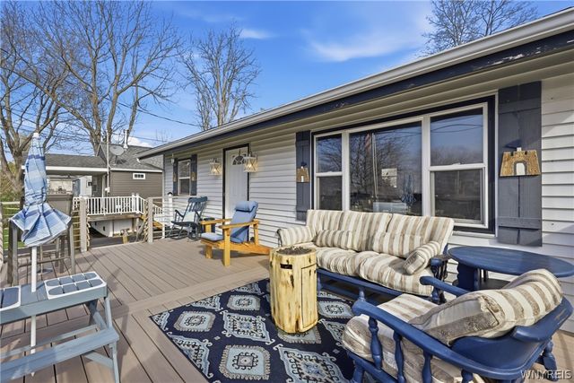 879 Triangle Drive, Hanover, NY 14081