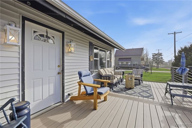 879 Triangle Drive, Hanover, NY 14081
