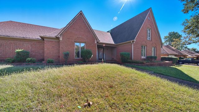 5084 AUTUMN MORNING LN, Memphis, TN 38125