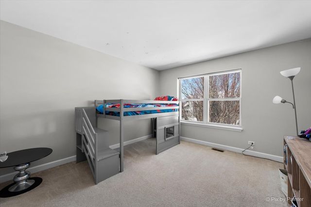 2431 Trailside Lane, Wauconda, IL 60084