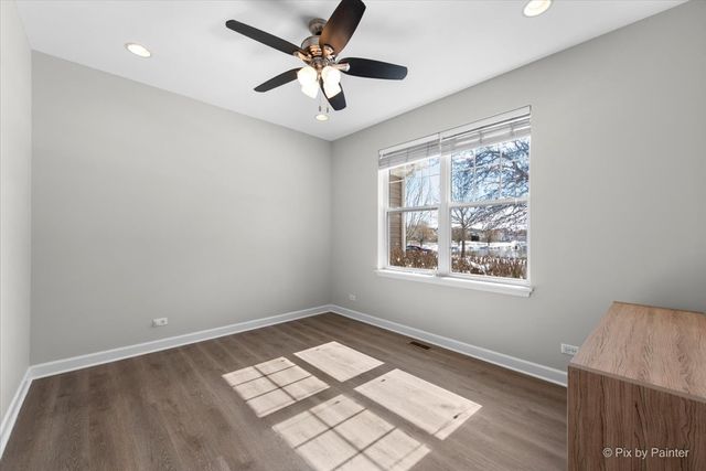 2431 Trailside Lane, Wauconda, IL 60084