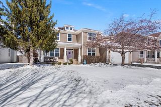 2431 Trailside Lane, Wauconda, IL 60084