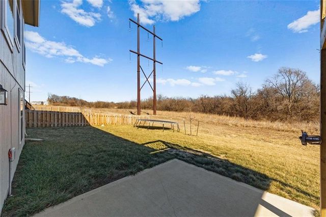 817 Shane Court, Belton, MO 64012