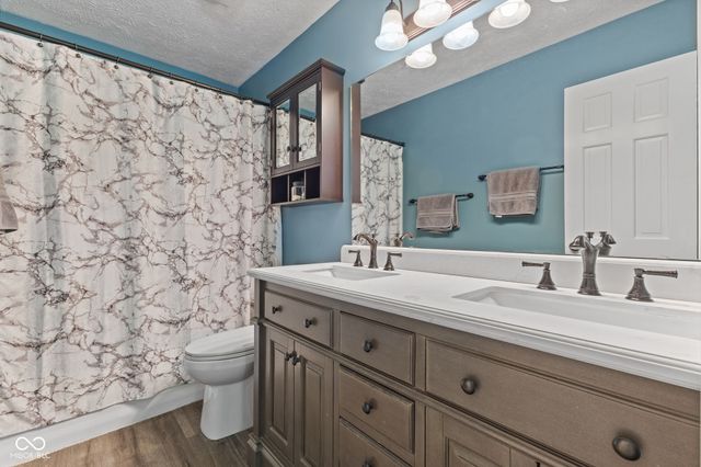 12427 Doe Lane, Indianapolis, IN 46236
