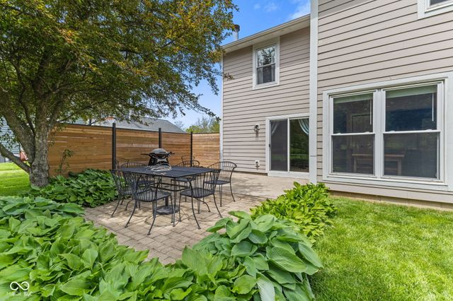12427 Doe Lane, Indianapolis, IN 46236