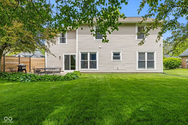 12427 Doe Lane, Indianapolis, IN 46236