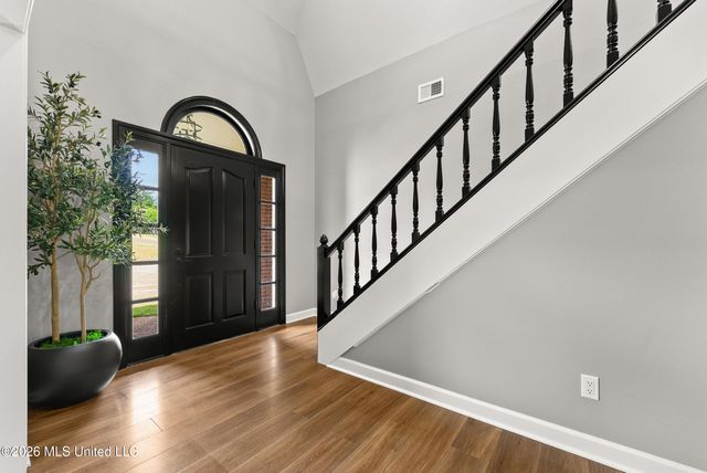 7254 Flower Creek Drive, Southaven, MS 38671