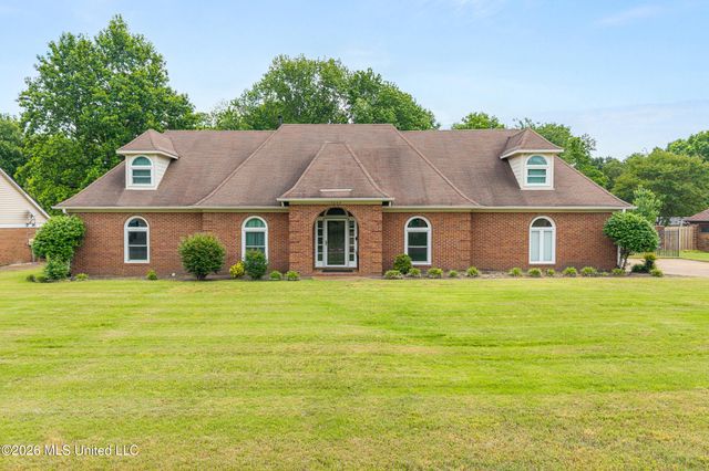 7254 Flower Creek Drive, Southaven, MS 38671