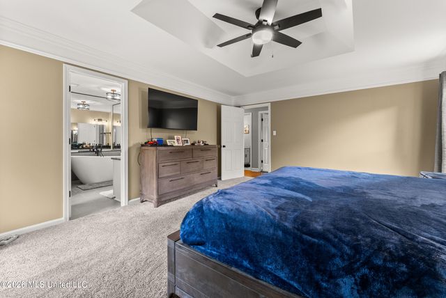 7254 Flower Creek Drive, Southaven, MS 38671