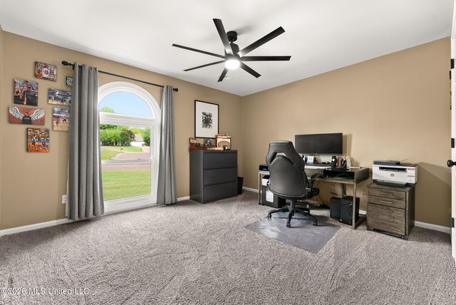 7254 Flower Creek Drive, Southaven, MS 38671