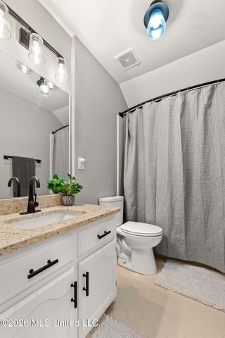 7254 Flower Creek Drive, Southaven, MS 38671
