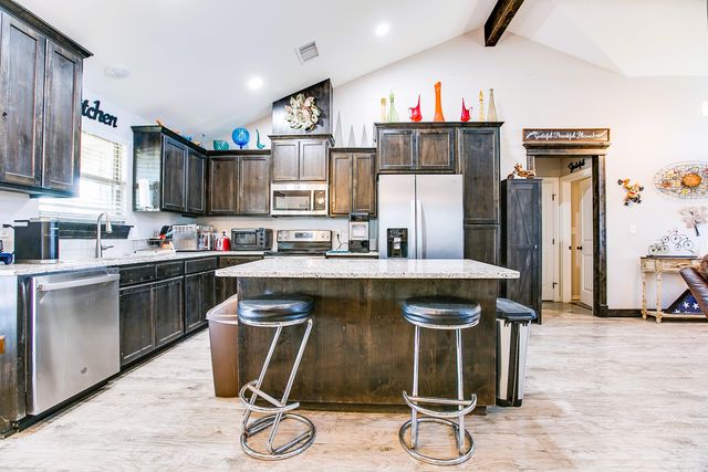 8001 Leopard Lane, San Angelo, TX 76901