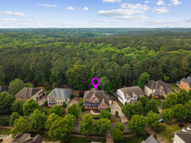 120 Aspenridge Drive, Holly Springs, NC 27540