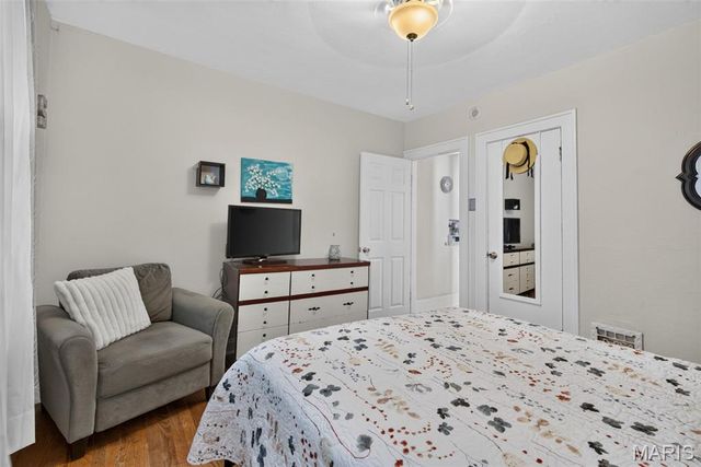 4710 Tesson Street, St Louis, MO 63116