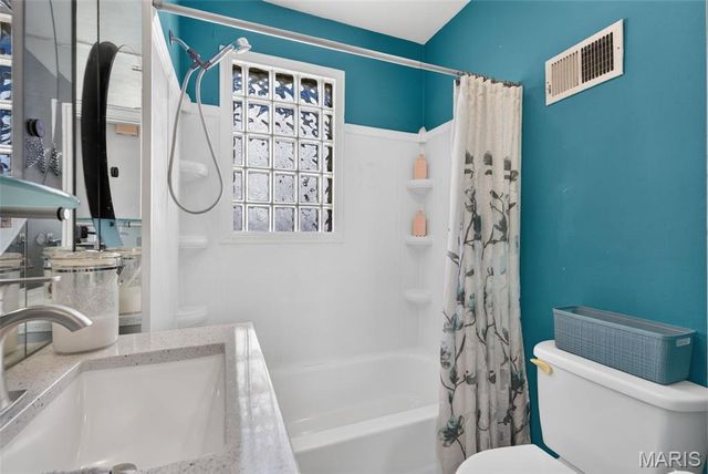 4710 Tesson Street, St Louis, MO 63116
