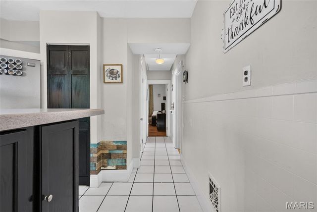 4710 Tesson Street, St Louis, MO 63116