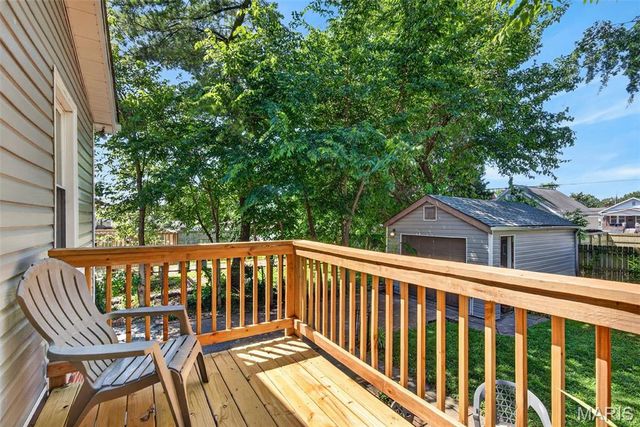 4710 Tesson Street, St Louis, MO 63116