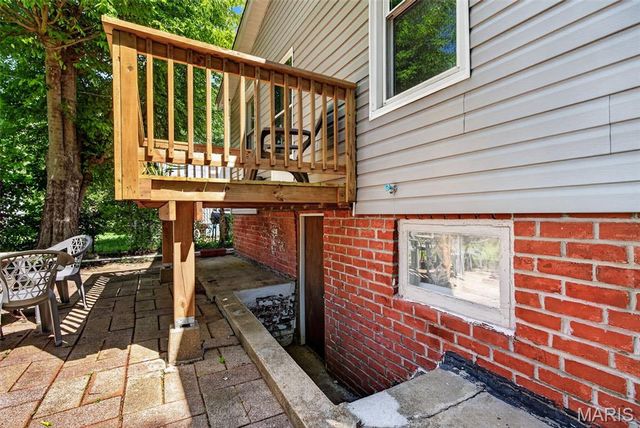 4710 Tesson Street, St Louis, MO 63116