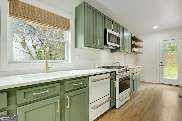 1747 Cascade Terrace SW, Atlanta, GA 30311
