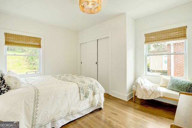 1747 Cascade Terrace SW, Atlanta, GA 30311