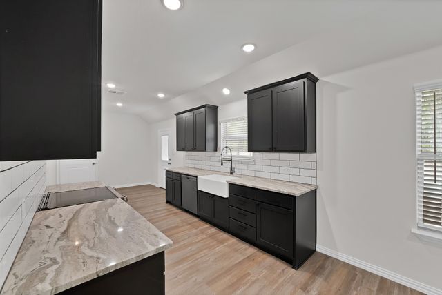 116 Sedona Creek Court, Poolville, TX 76487