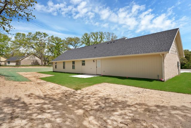 116 Sedona Creek Court, Poolville, TX 76487