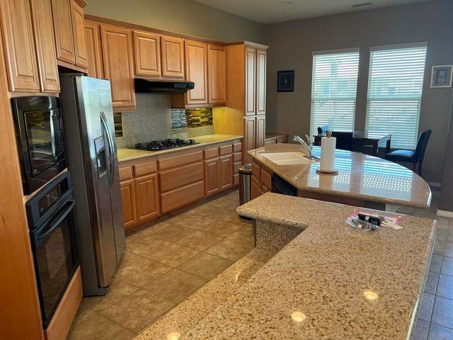 59 Shoreline Drive, Rancho Mirage, CA 92270