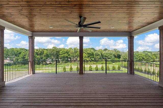 527 Divine Ct, Arrington, TN 37014