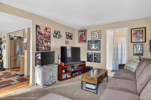 726 W 2nd Street, Davison, MI 48423