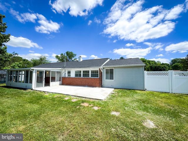 100 NORWOOD LN, East Norriton, PA 19401