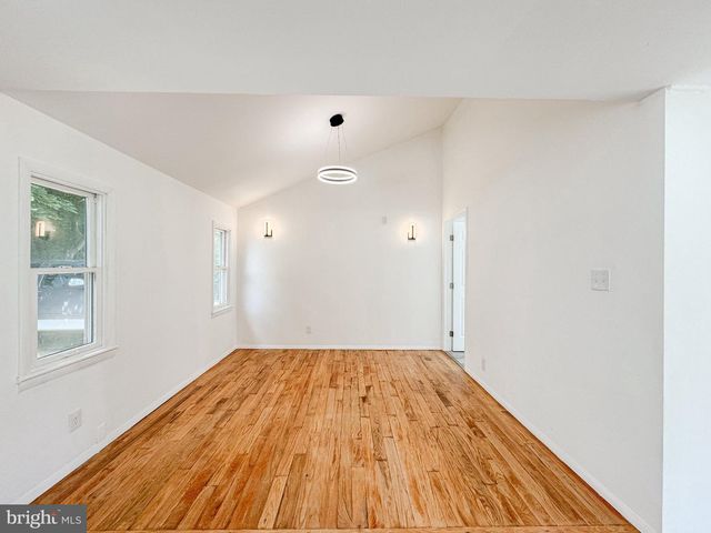 100 NORWOOD LN, East Norriton, PA 19401